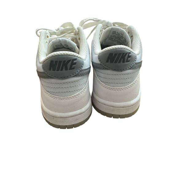 Nike Youth White Dunk Low 'Reflective Swoosh' Lace Up Sneaker Shoes Size 3.5 - Picture 2 of 7